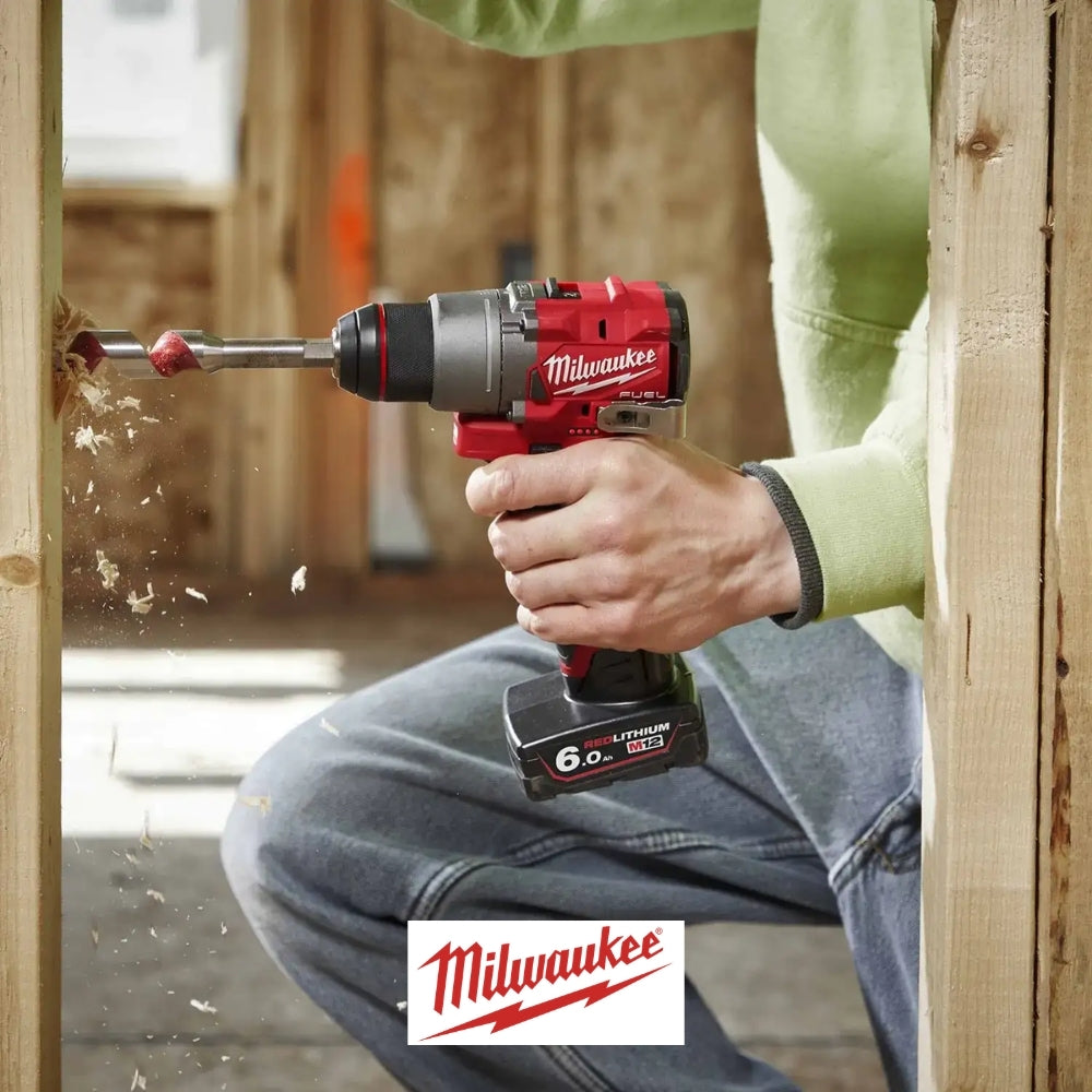 KIT M12 FUEL TALADRO 1/2 Y ATORNILLADOR DE IMPACTO1/4 CON CARGADOR Y 2 BATERIAS MILWAUKEE 3497-22