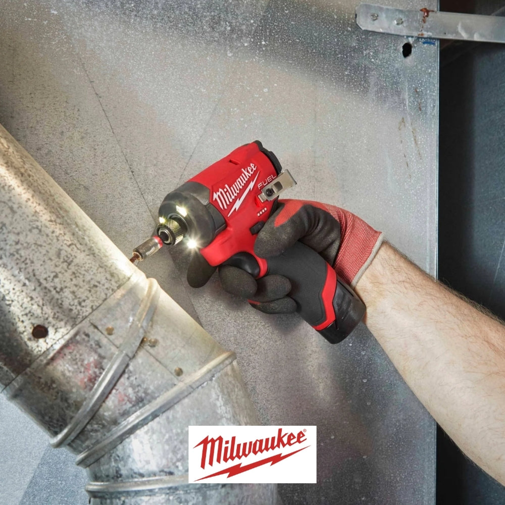 ATORNILLADOR DE IMPACTO M12 FUEL DE 1/4" HEX MILWAUKEE 3453-20 (SIN BATERIA)
