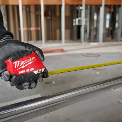 CINTA MÉTRICA HOJA ANCHA 26' MILWAUKEE 48-22-1226M