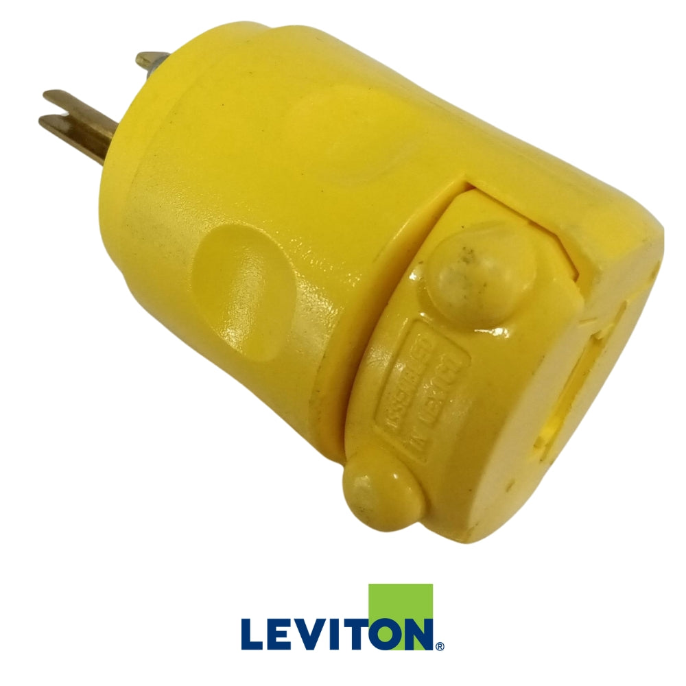 CONECTOR MACHO CON TIERRA PVC 15A/125V NEMA 5-15P