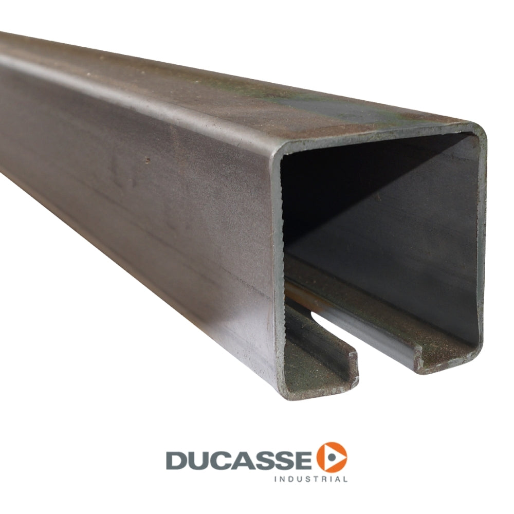 RIEL GALVANIZADO U-700 DE 6M PARA PORTONES DUCASSE