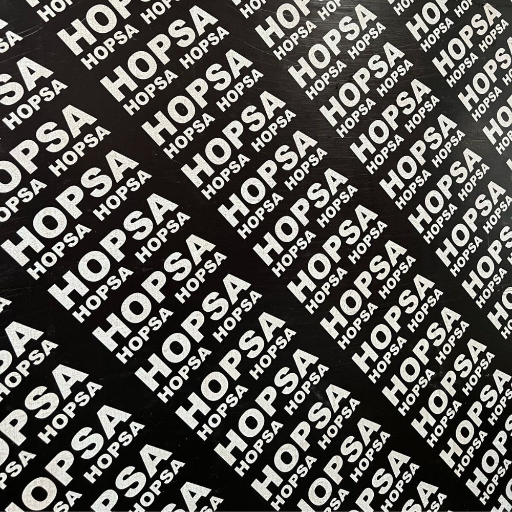 LAMINA PLYWOOD NEGRO PARA FORMALETA DE 4 PIES X 8 PIES X 18MM ESTANDAR