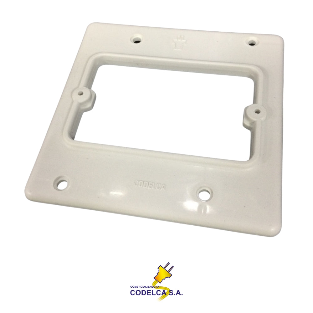 TAPA DE REPELLO PVC CUADRADA SENCILLA