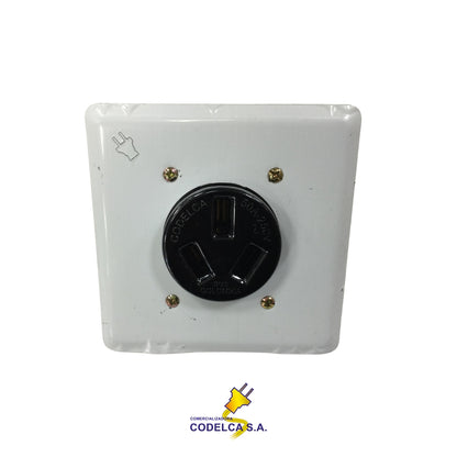 TOMA INDUSTRIAL 50A 125/250V NEMA 10-50R